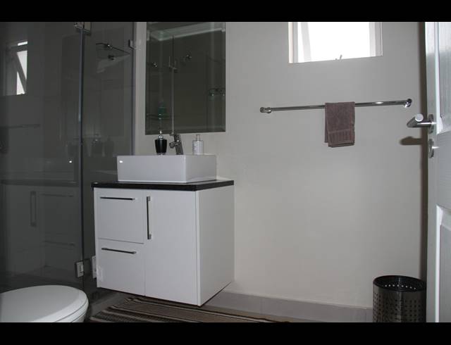 3 bed property to rent in KOELENHOF